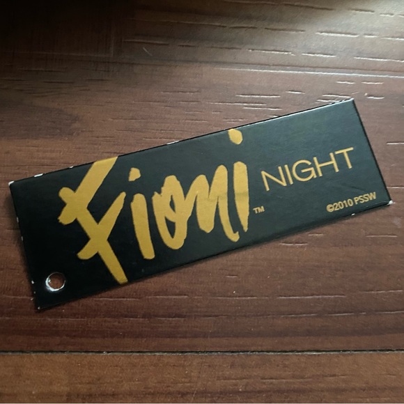 Vintage Fioni Night Vinyl Two-Tone Barrel Clutch Purse Black White - Picture 5 of 9